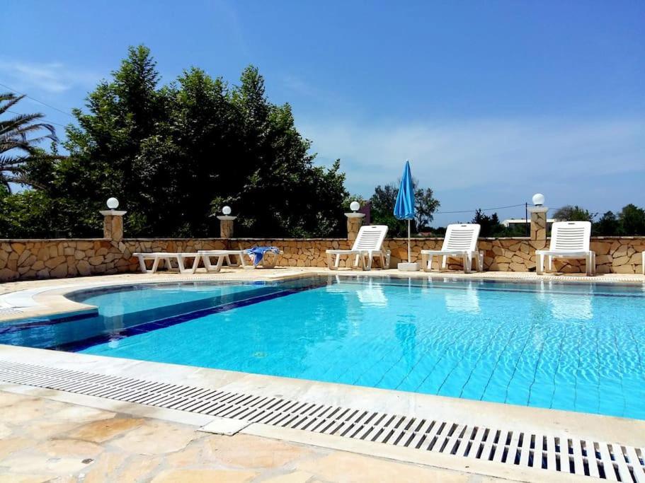 Villa Fondas Roda Εξωτερικό φωτογραφία