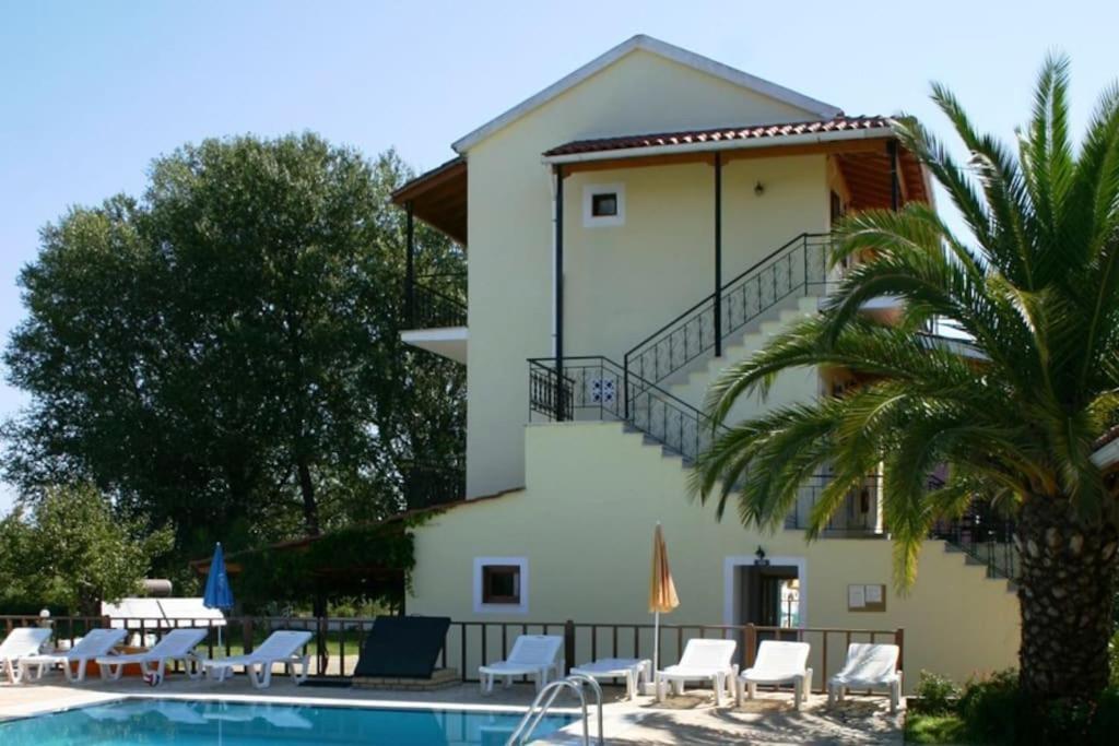 Villa Fondas Roda Εξωτερικό φωτογραφία